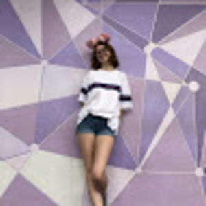 Meet your Posher, Regina